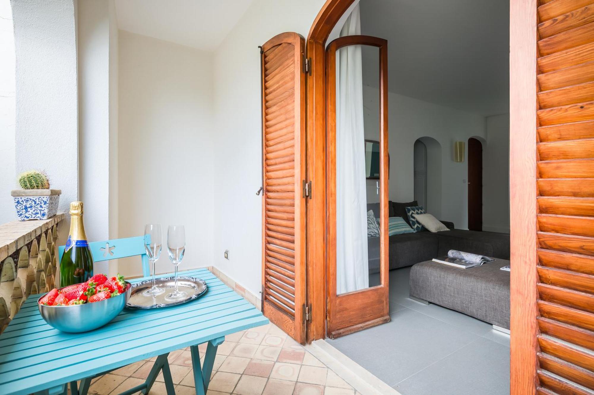 La Matrangela Charme Apartments Taormina Buitenkant foto