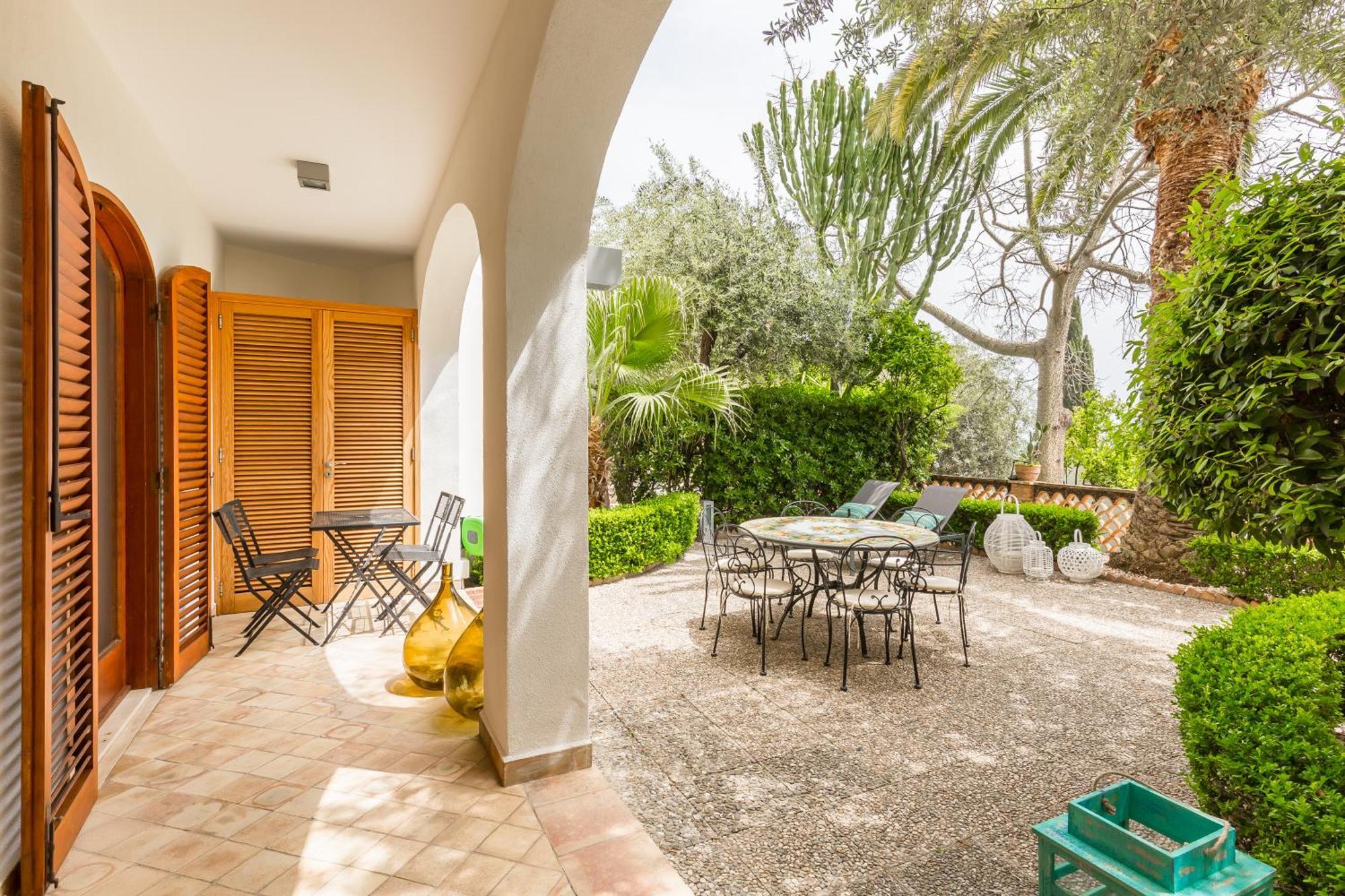 La Matrangela Charme Apartments Taormina Buitenkant foto