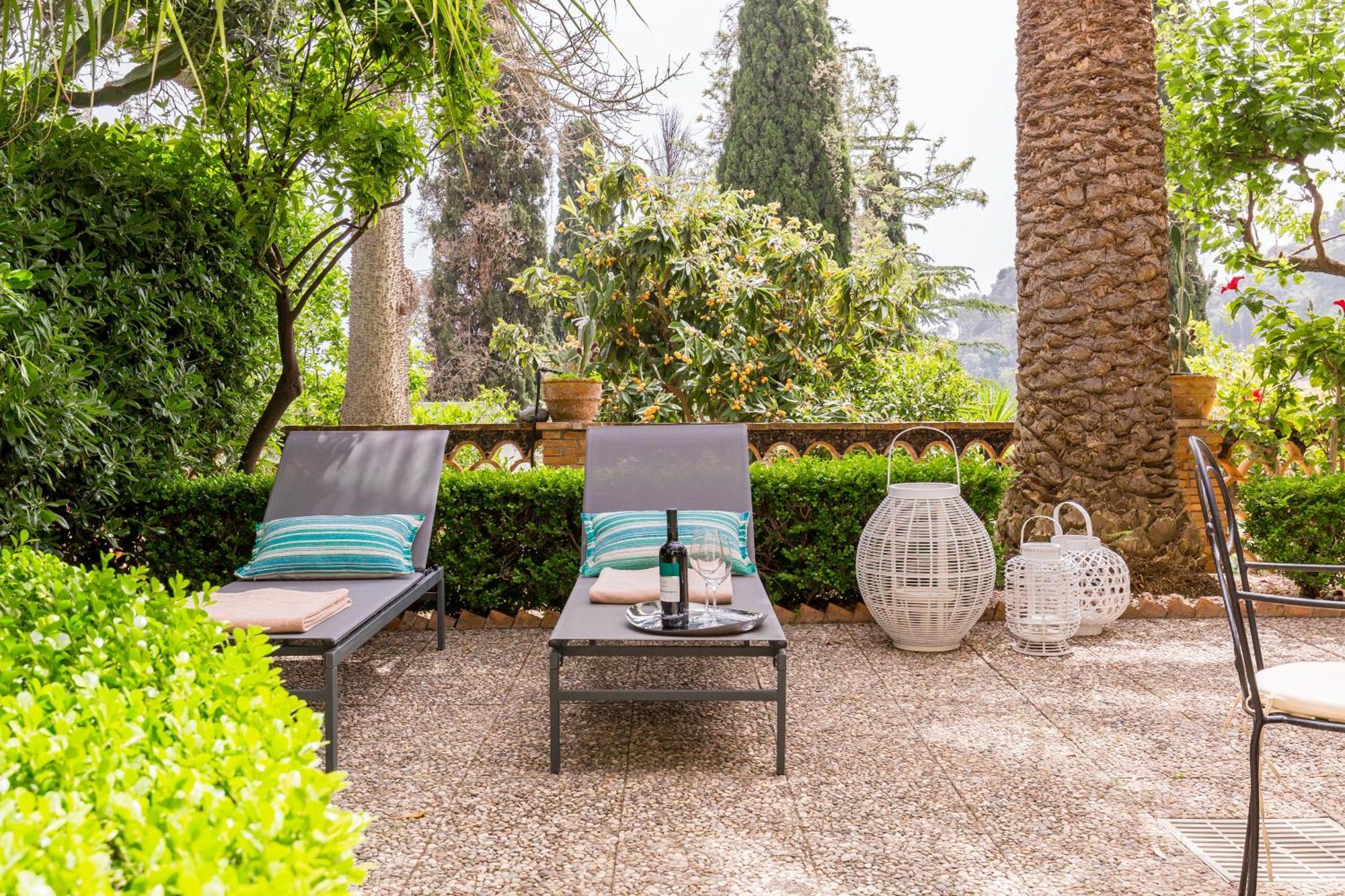 La Matrangela Charme Apartments Taormina Buitenkant foto