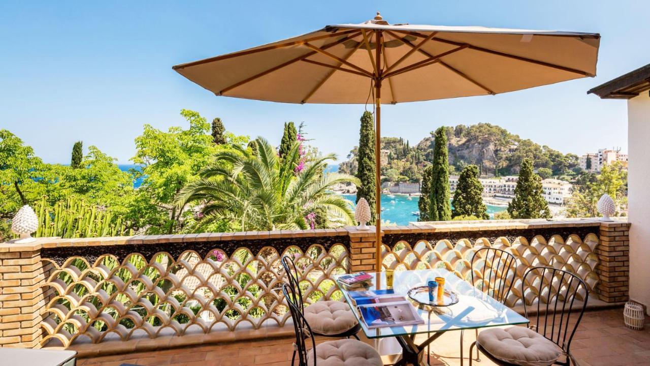 La Matrangela Charme Apartments Taormina Buitenkant foto