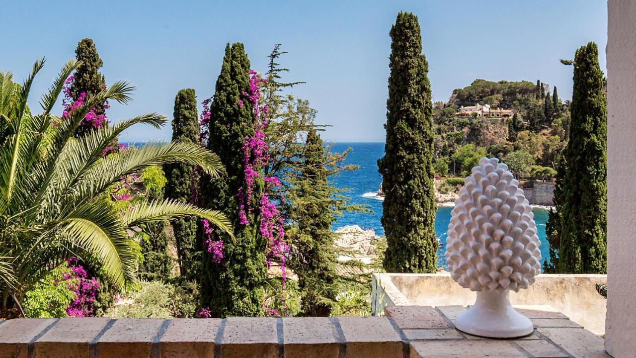 La Matrangela Charme Apartments Taormina Buitenkant foto
